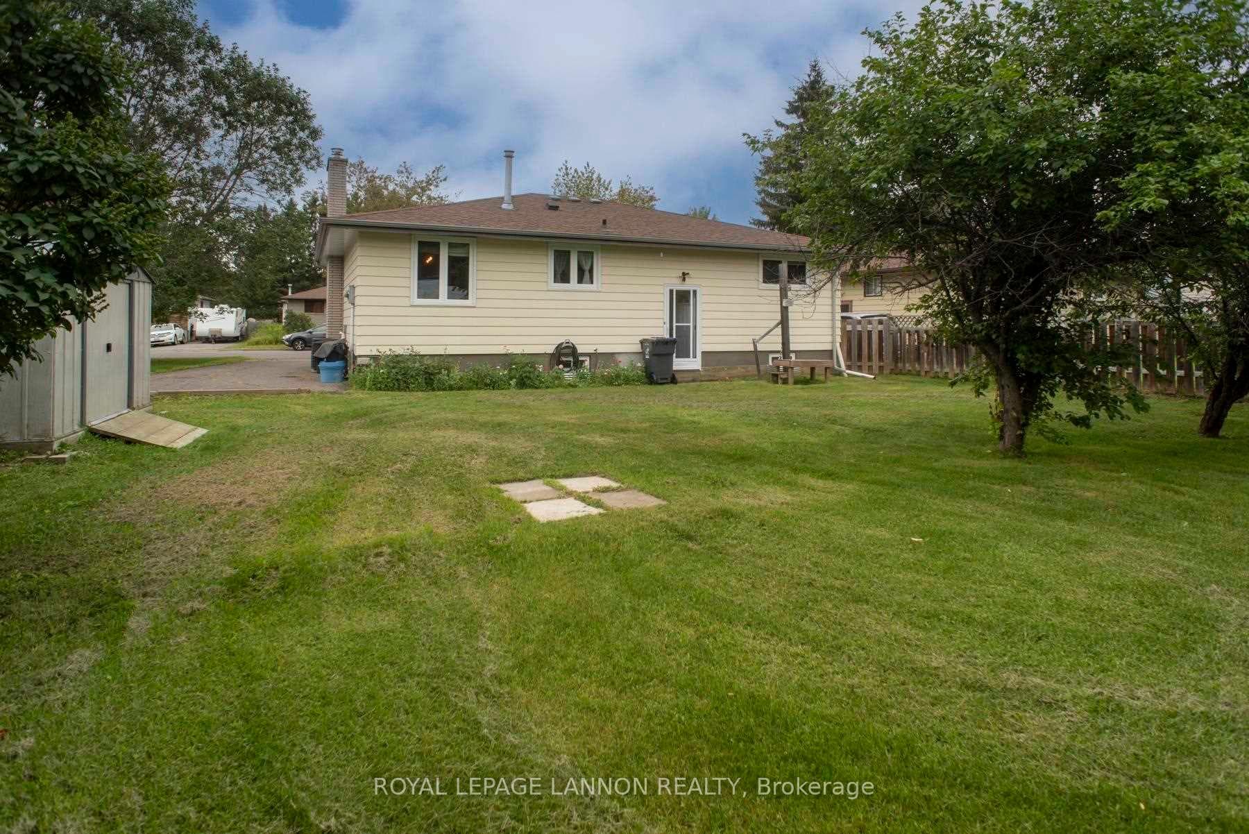 164 County Boulevard photo 45