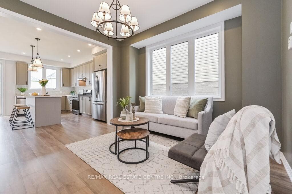 70 Harpin Way photo 7