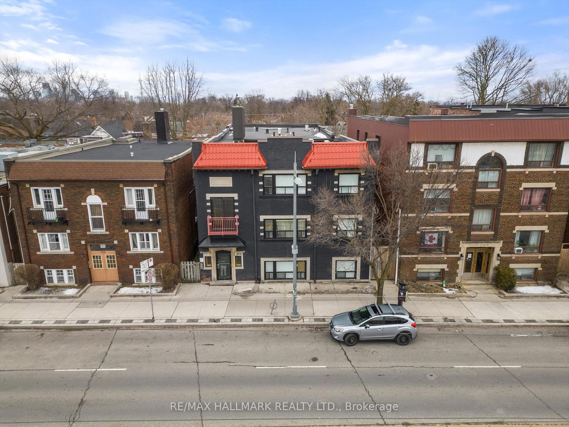 595 St Clair Avenue Unit 4 photo 22