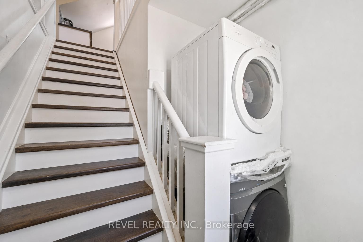54 Chestnut Street photo 25