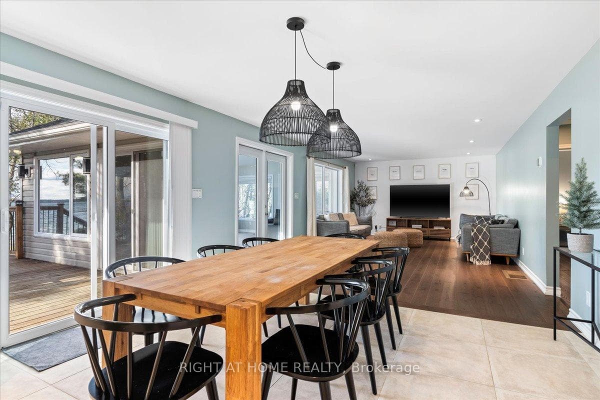 153 Prinyers Cove Crescent photo 14