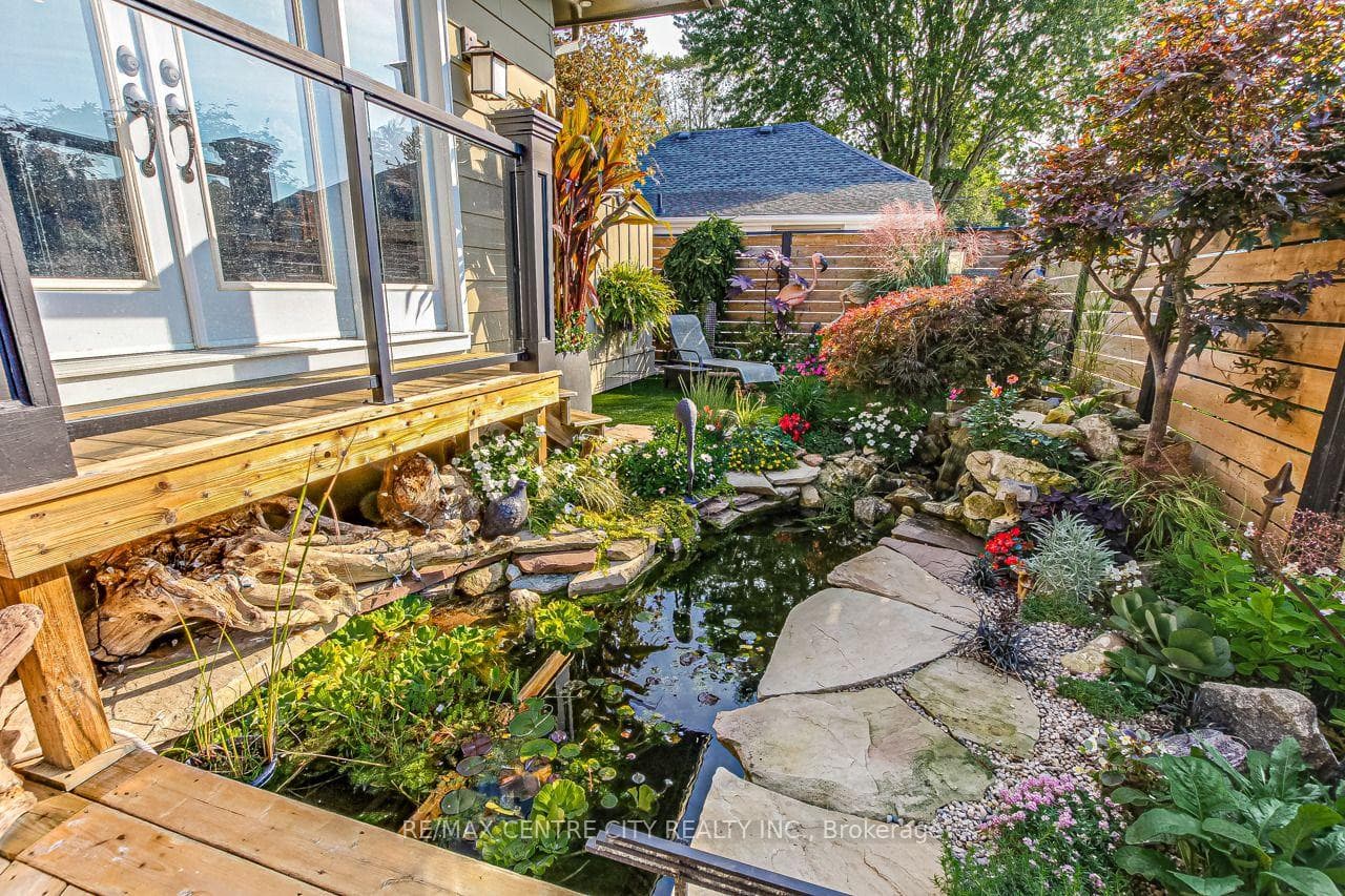 174 Harrison Place photo 45