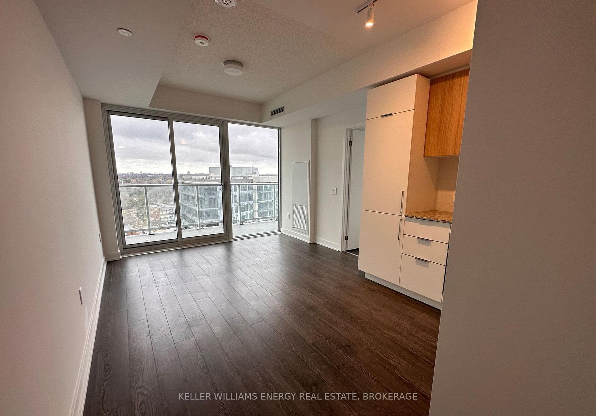 50 O'Neill Road Unit 1208 photo 7