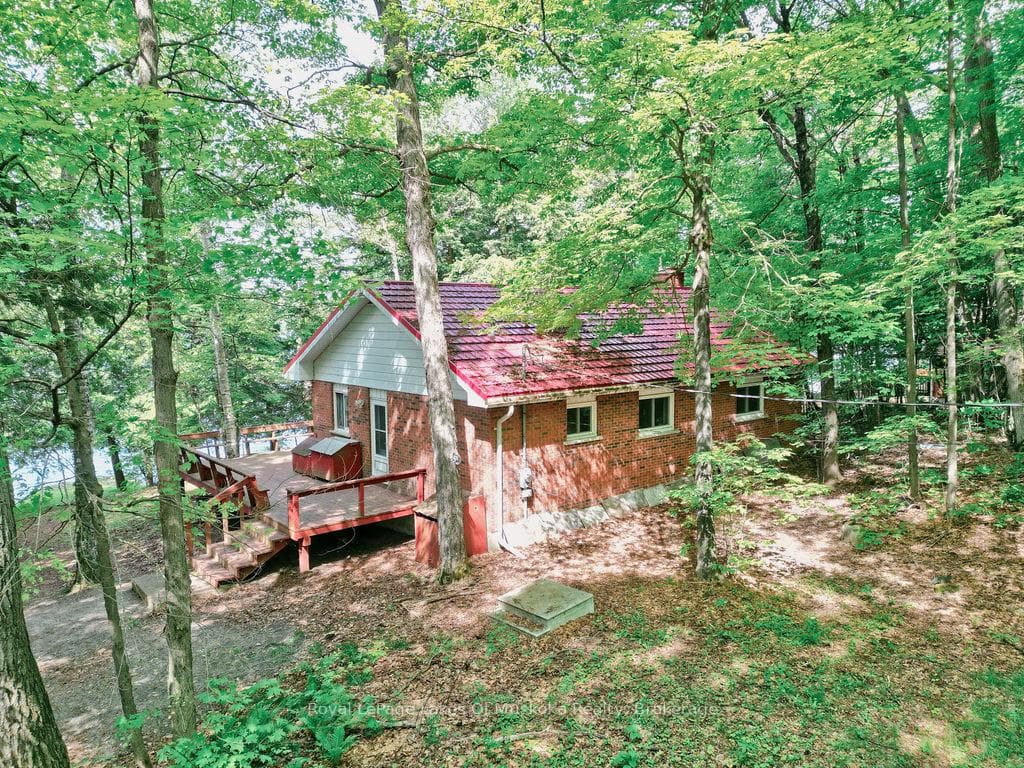 764 Skyline Drive Unit B photo 29