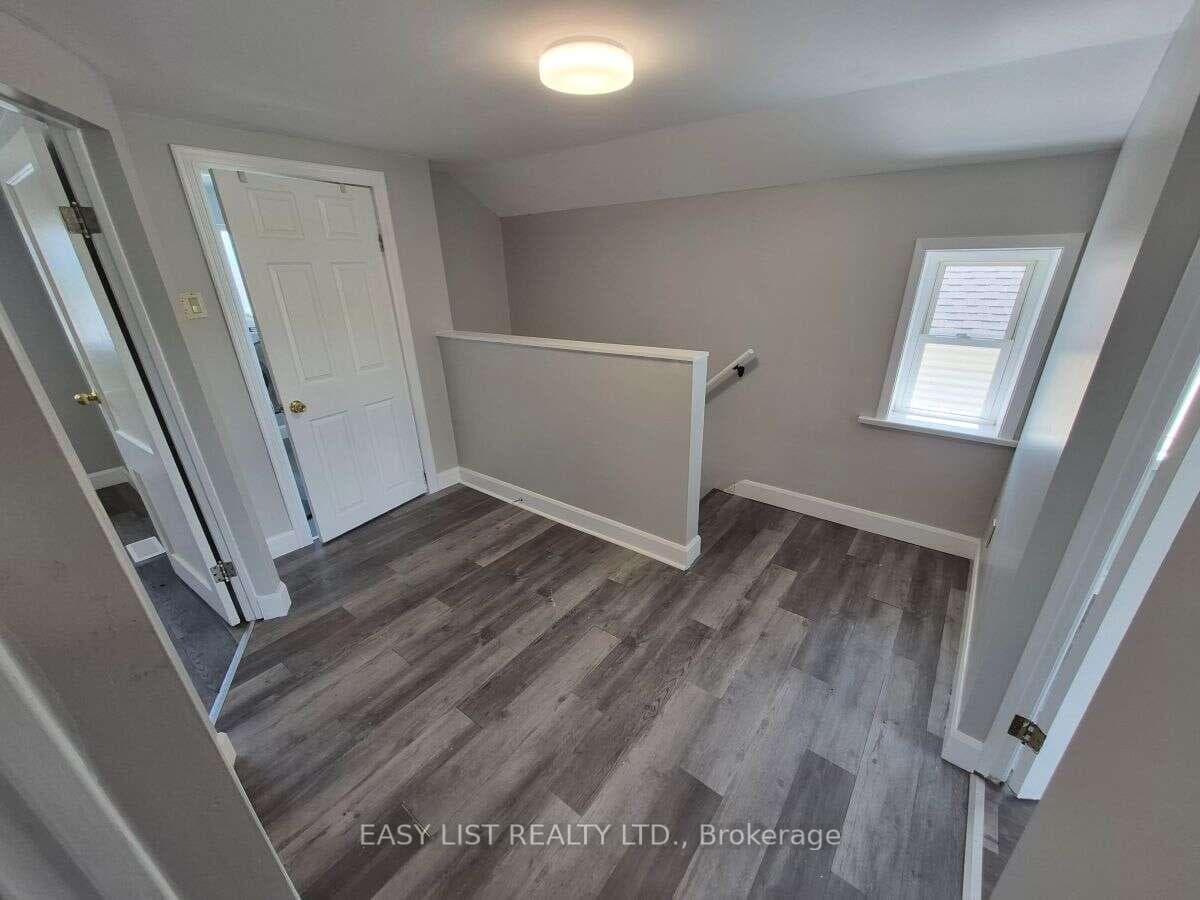850 St Marys Street photo 15