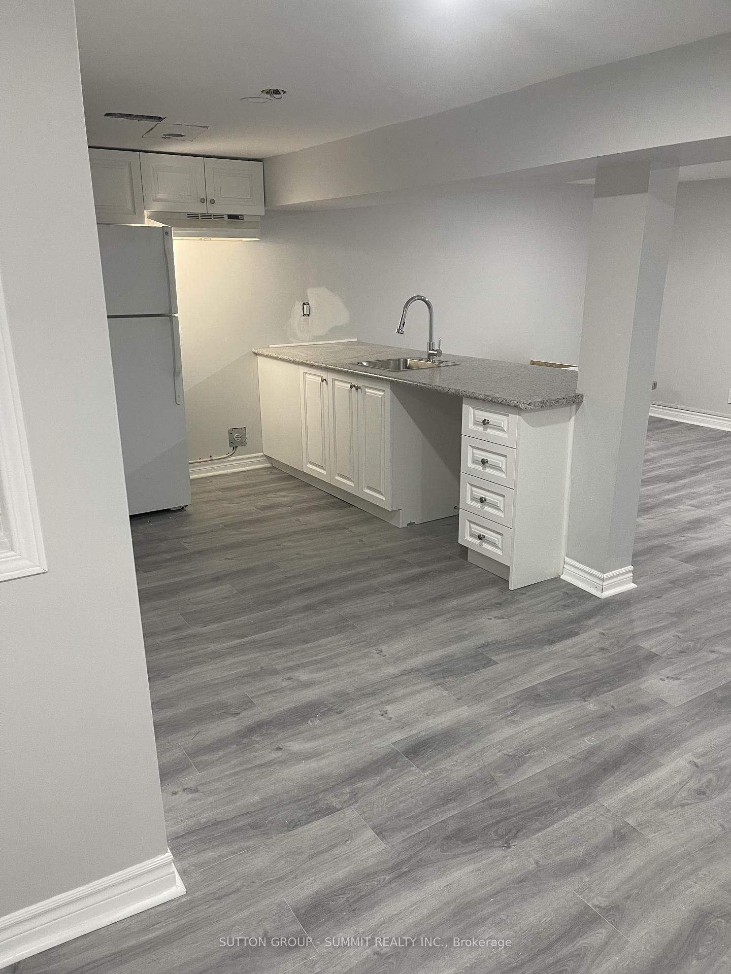 2257 Hanbury Court photo 5
