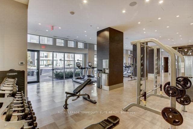 88 Sheppard Avenue Unit 906 photo 14