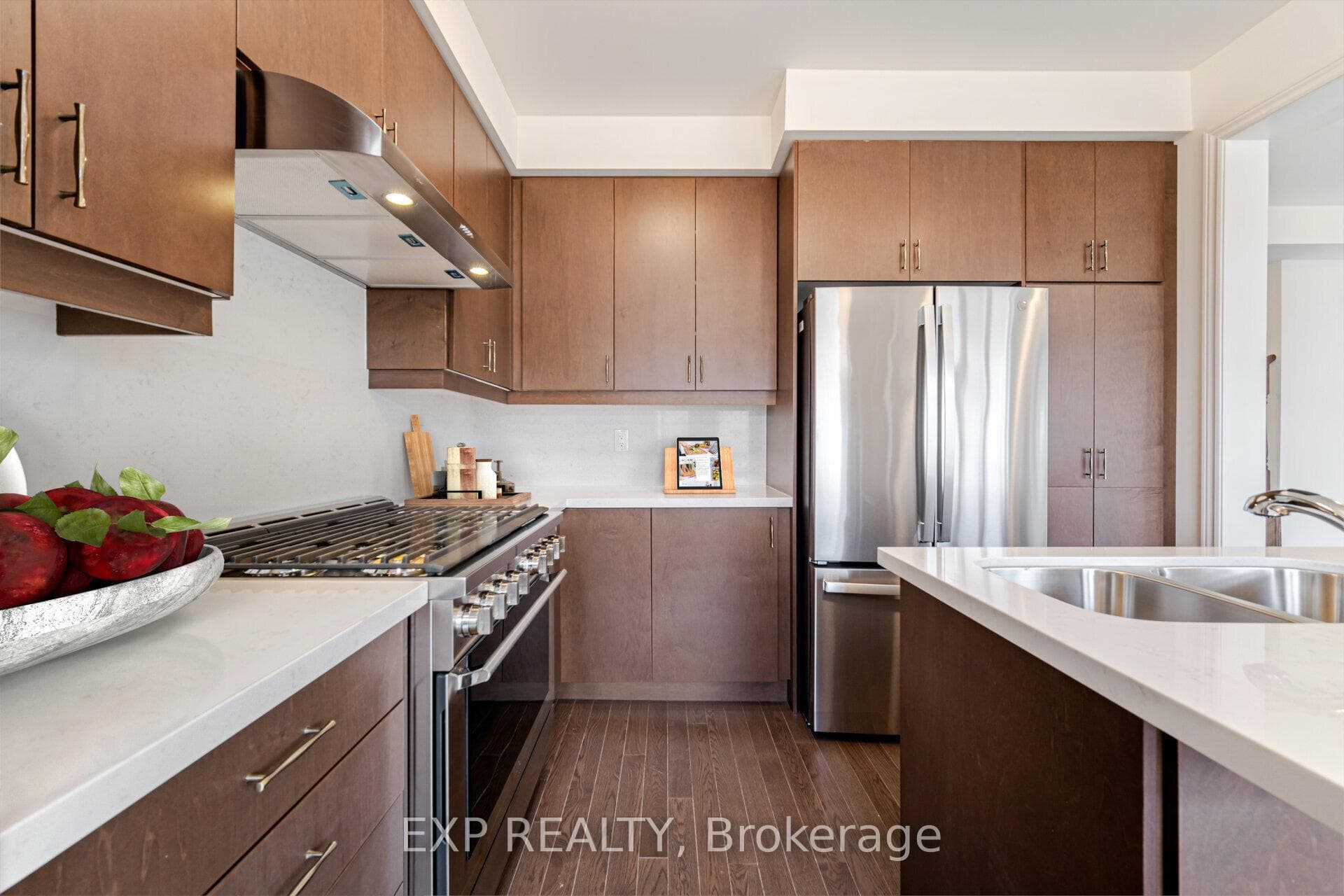 4 Silver Meadows Gardens photo 14