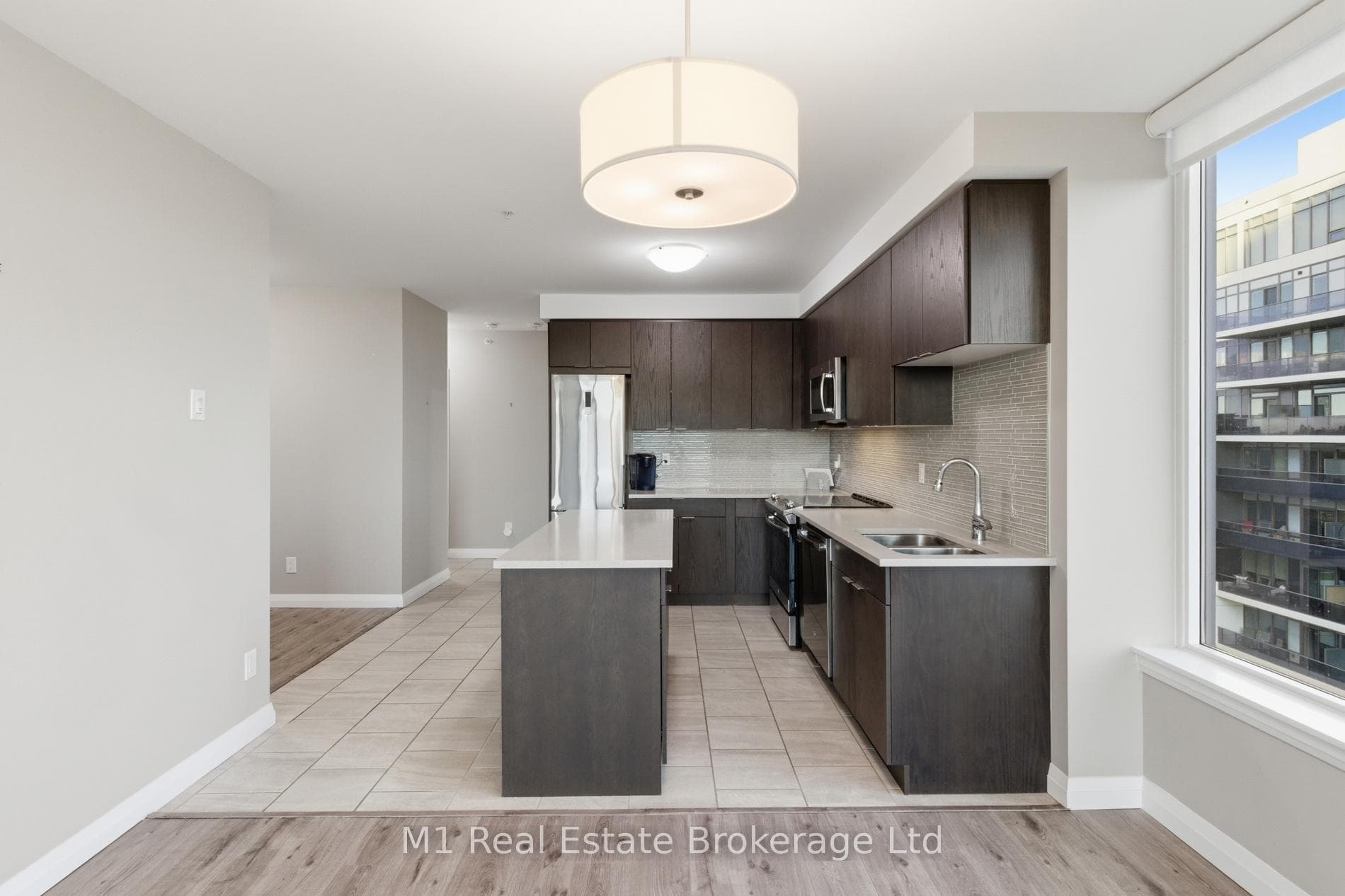 63 Arthur Street Unit 705 photo 12
