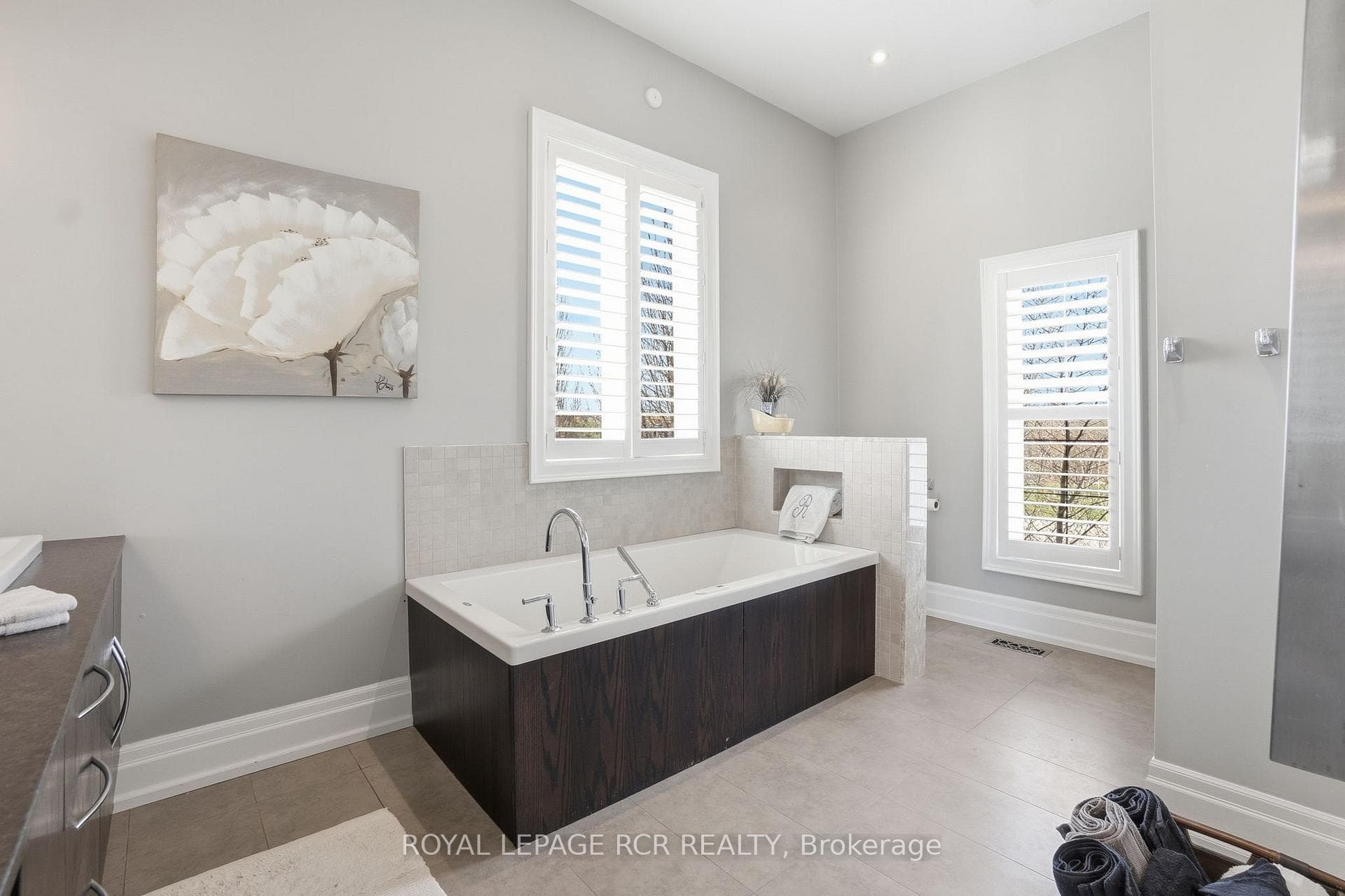 Primary Suite 5-piece Ensuite