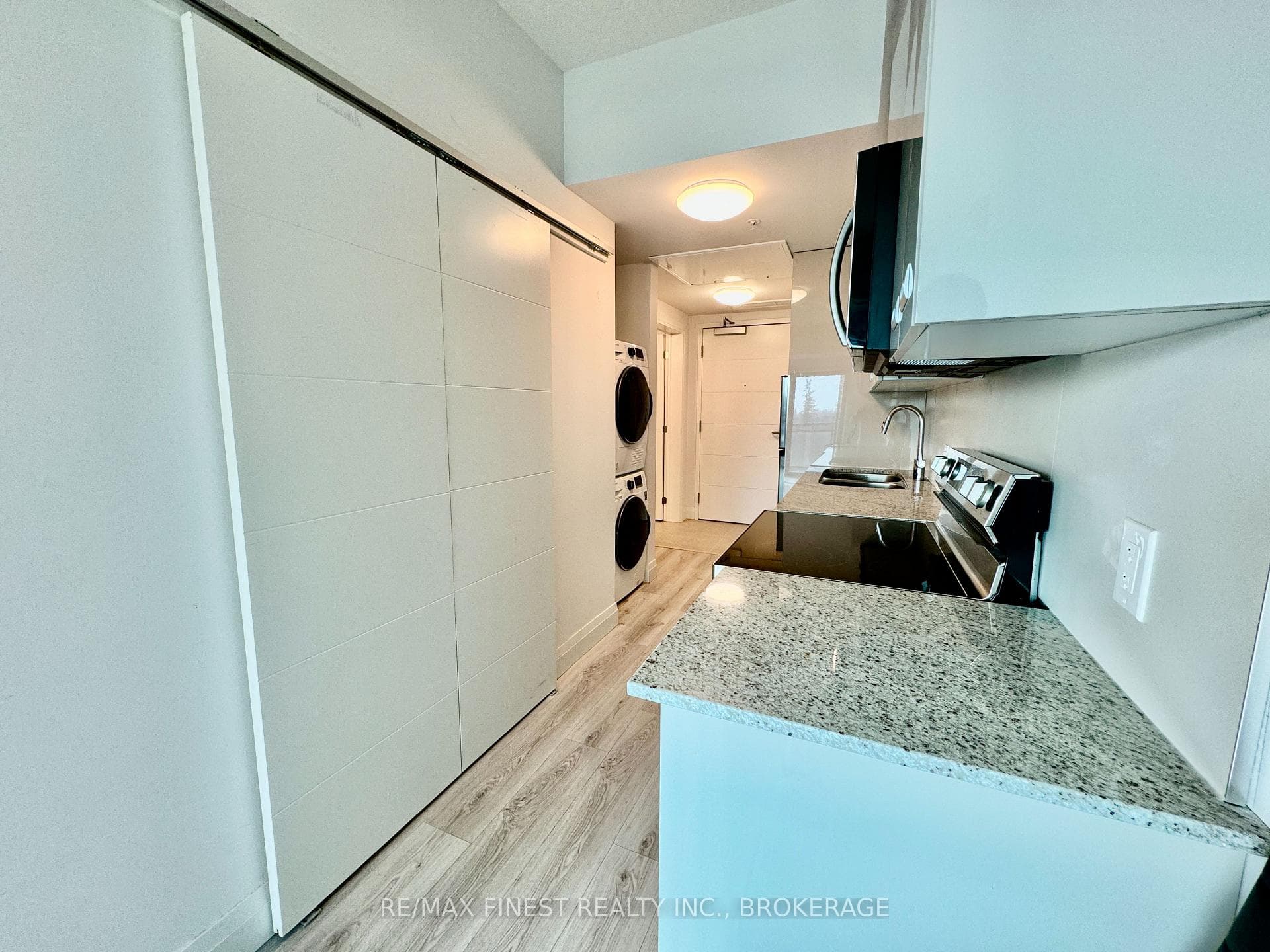 652 Princess Street Unit 301 photo 9