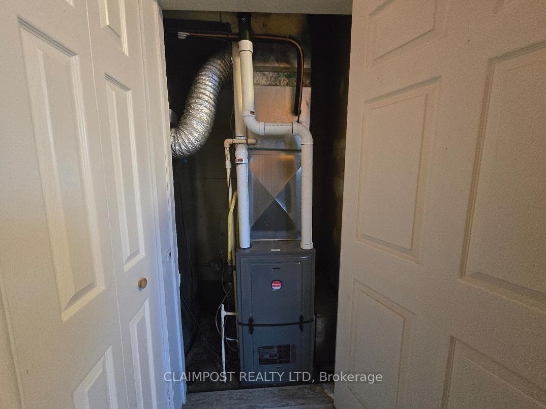 62 Golden Avenue photo 14