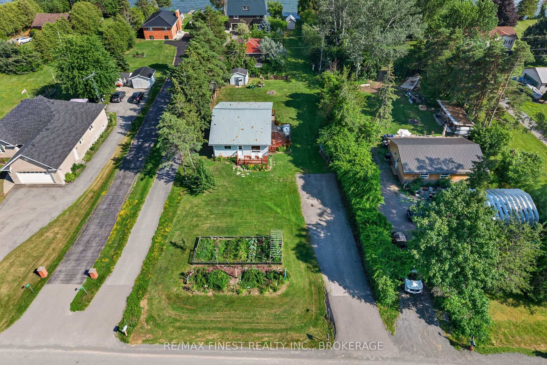 54 Bayview Drive photo 30