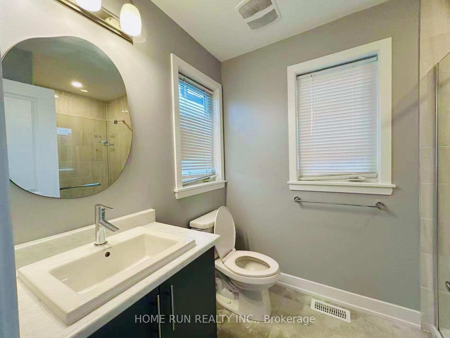 870 Solarium Avenue photo 21