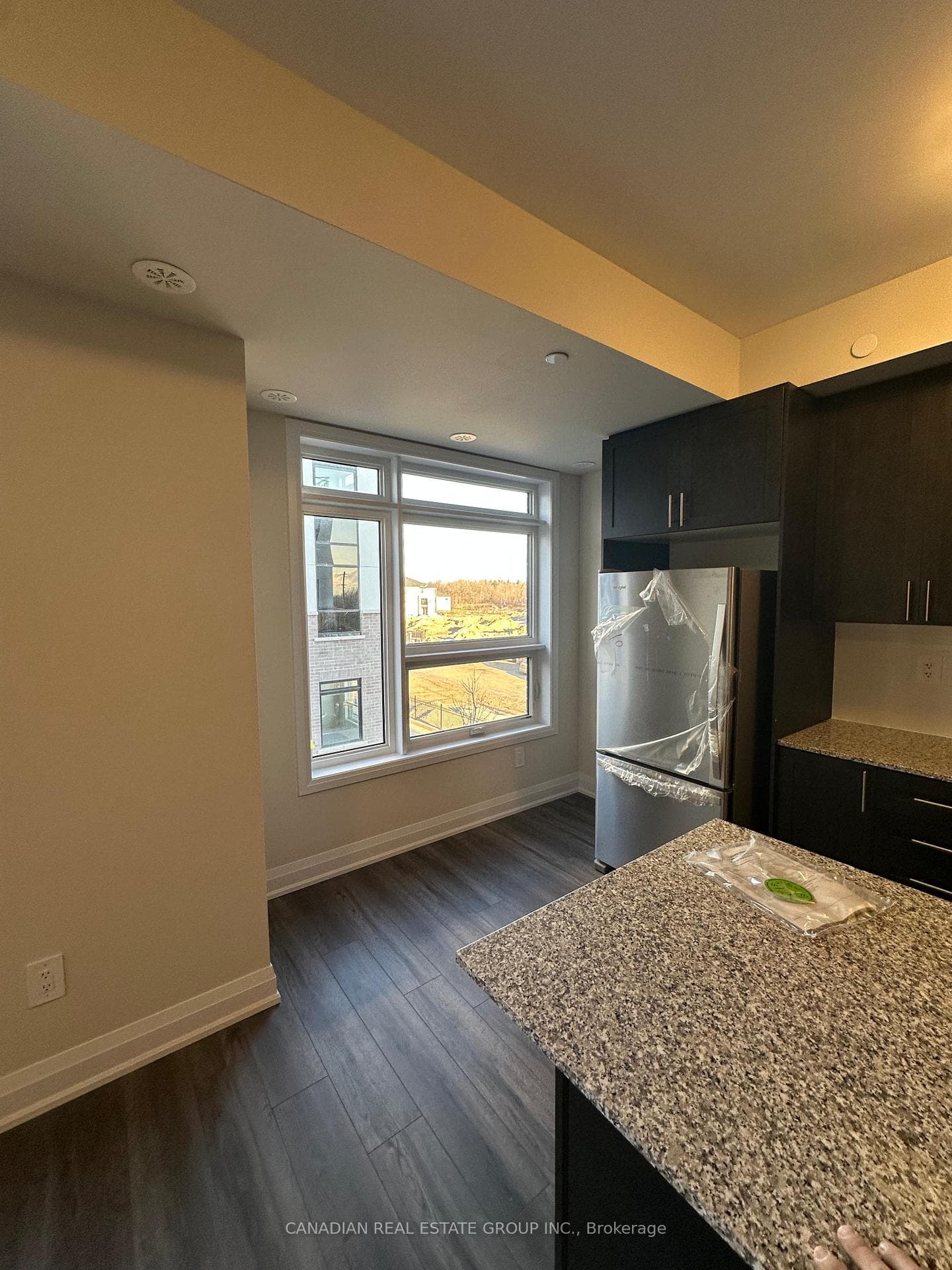 1581 Rose Way Unit 105 photo 4