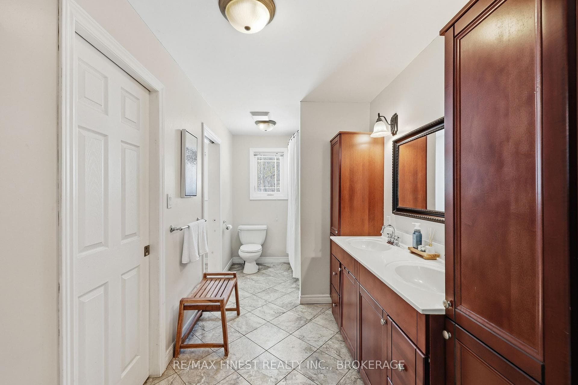 2518 Rideau Ferry Road photo 16