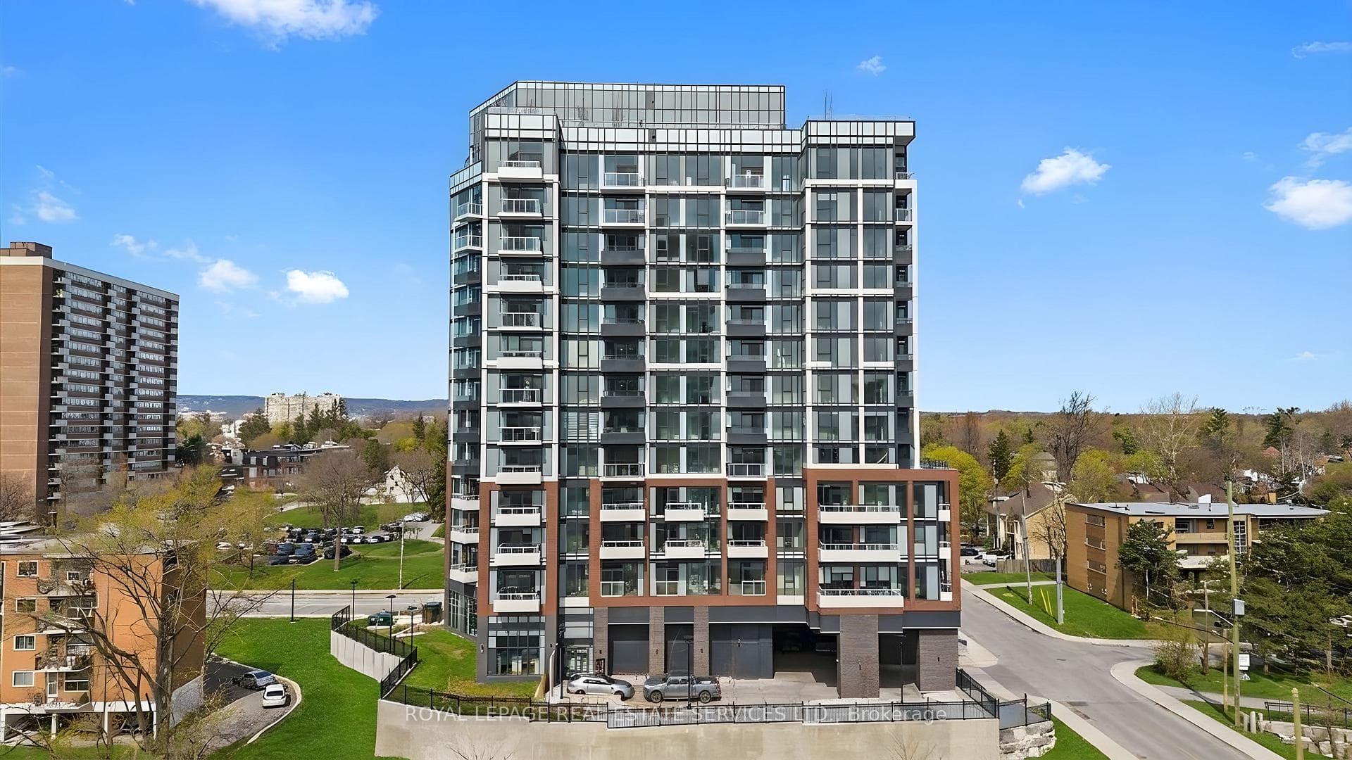 2088 James Street Unit 403 photo 1