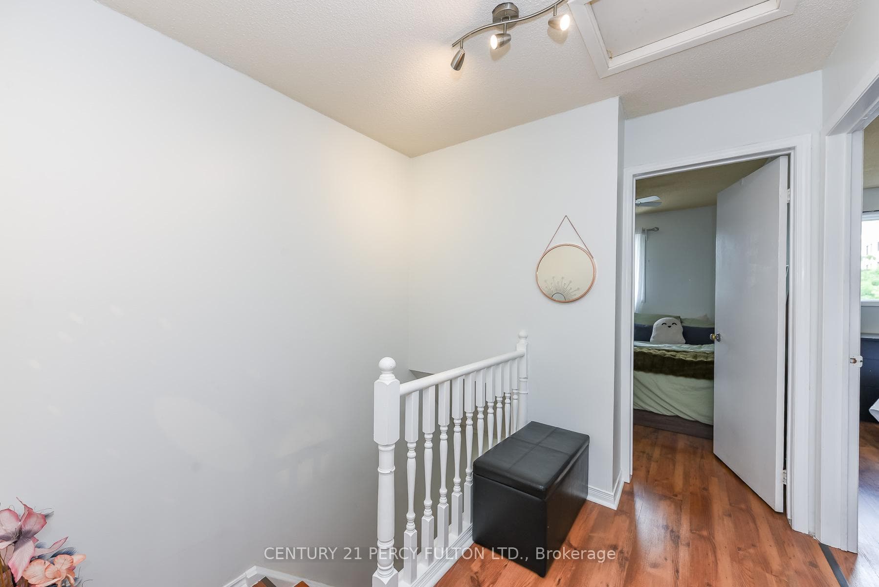 233 Murray Street photo 24