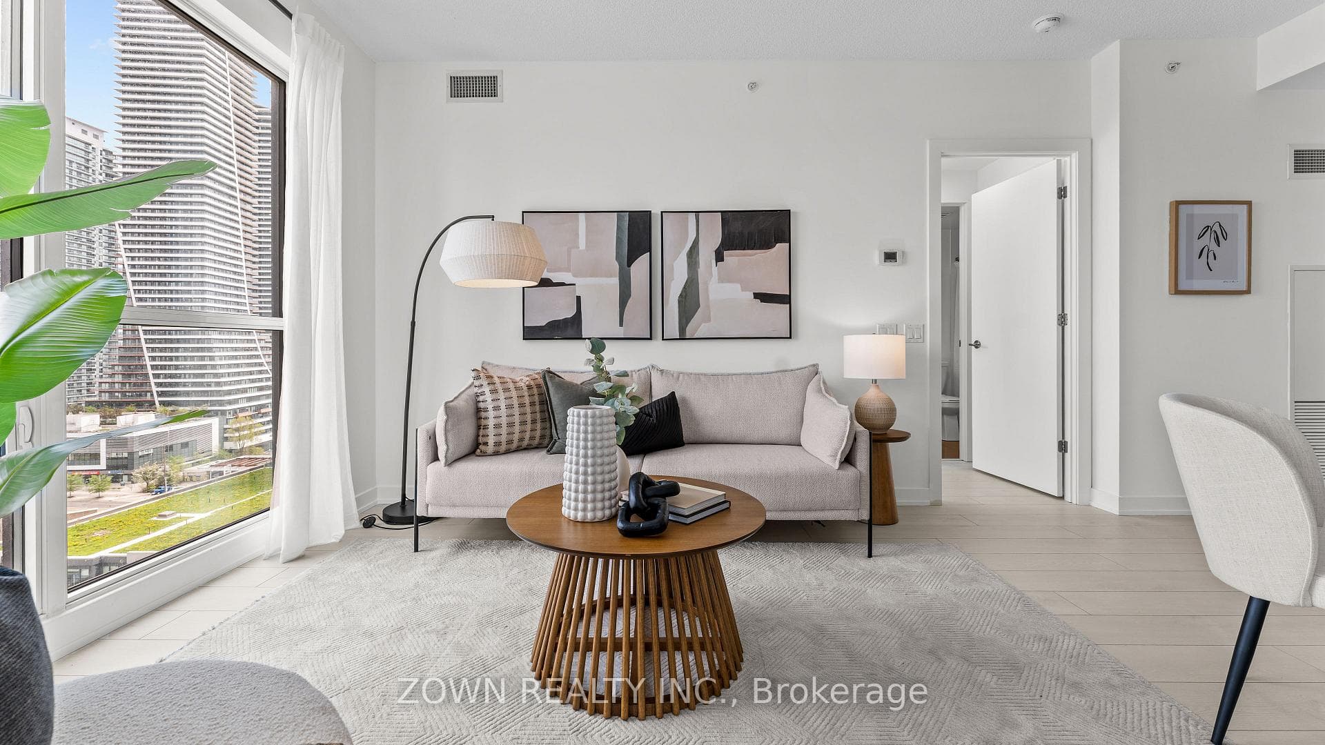 2220 Lakeshore Boulevard Unit 1604 photo 18