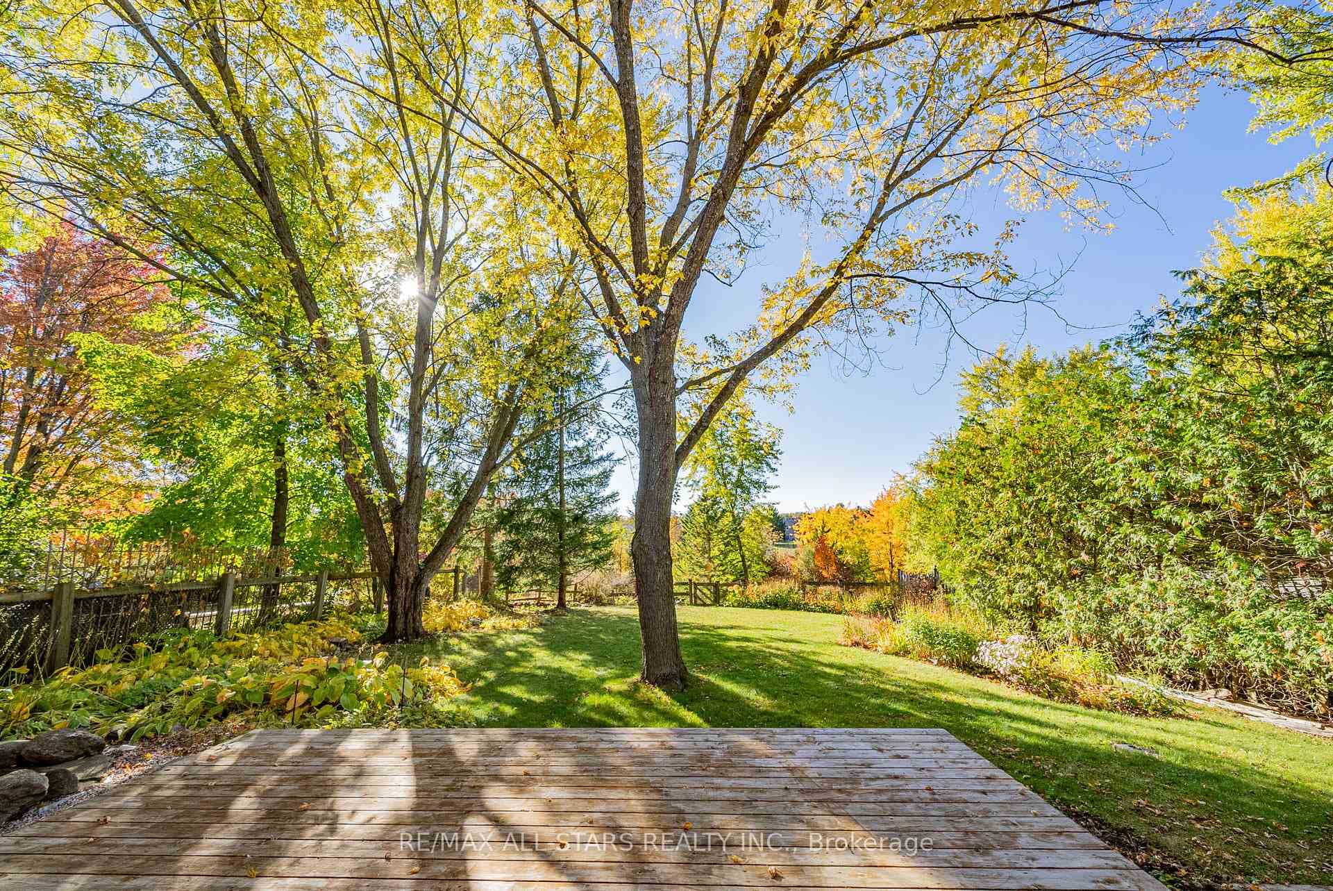 40 Carmody Lane photo 48