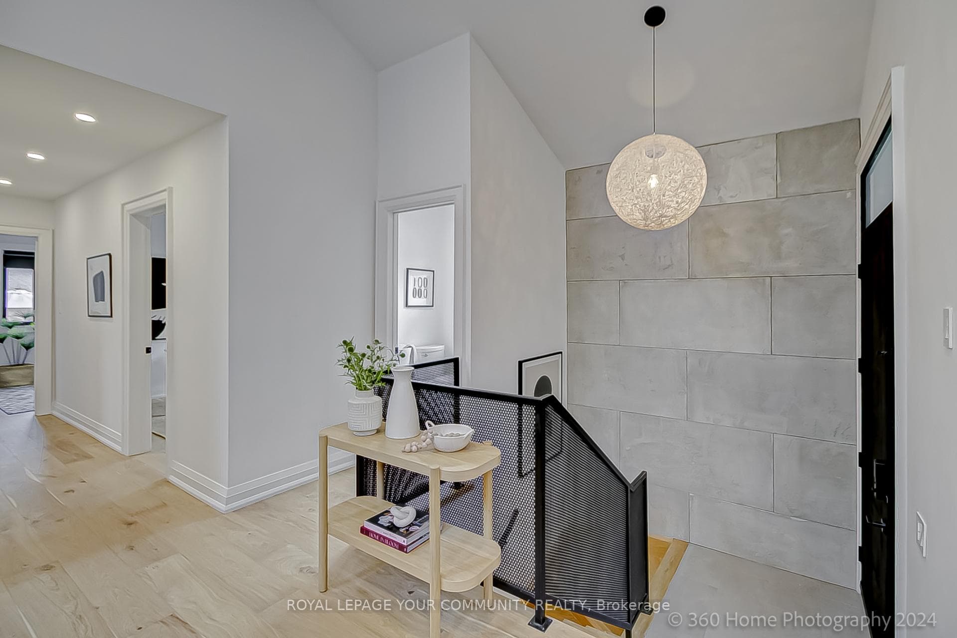 9 Hedges Boulevard photo 5