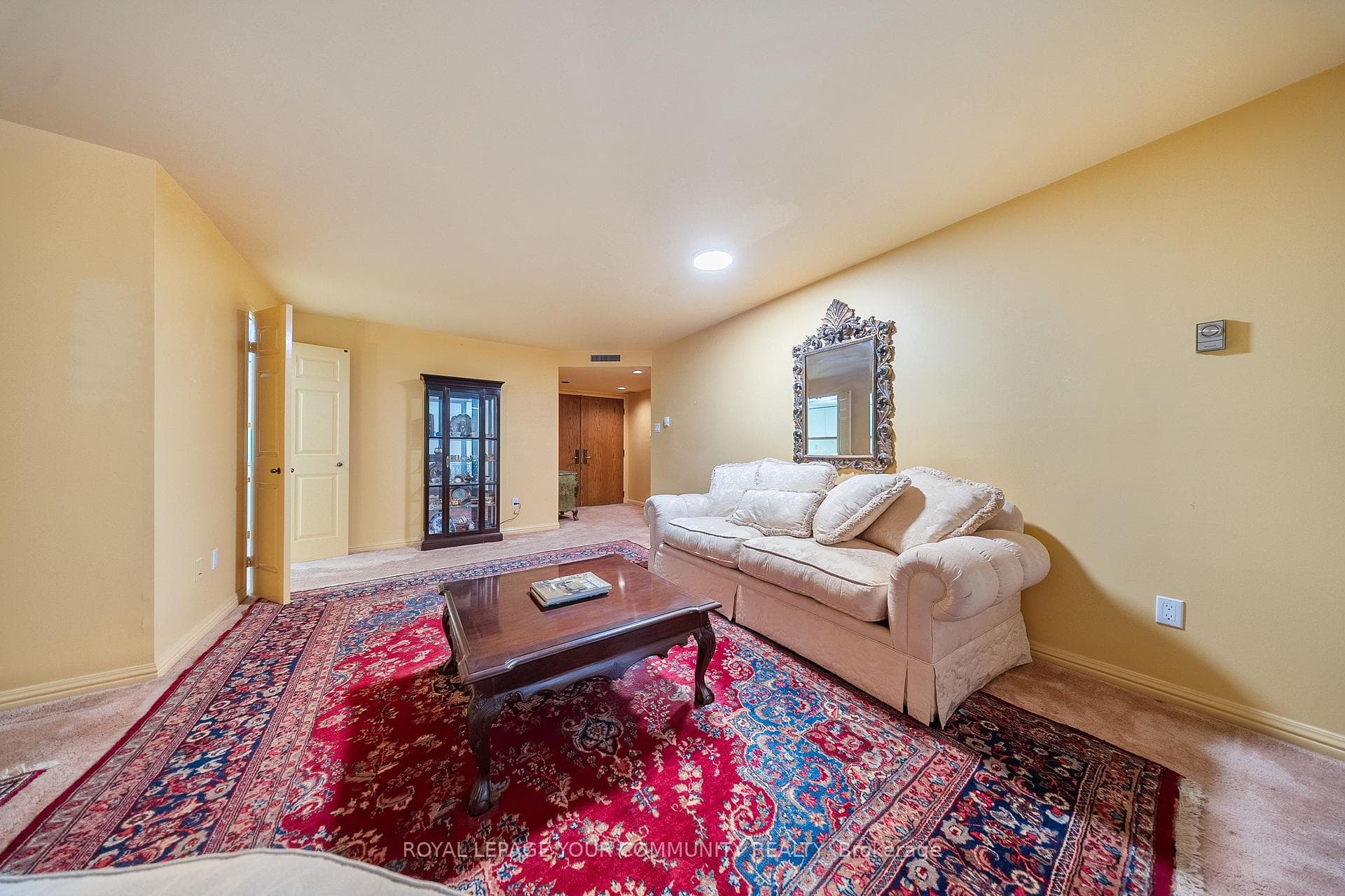 3900 Yonge Street Unit 408 photo 6