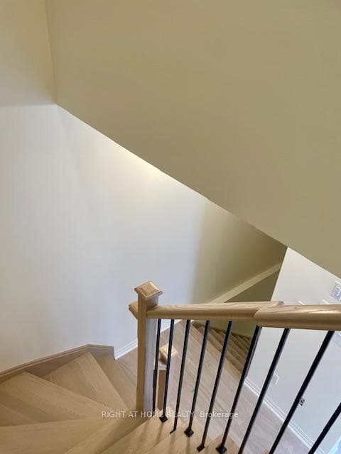 36 Emmas Way photo 14