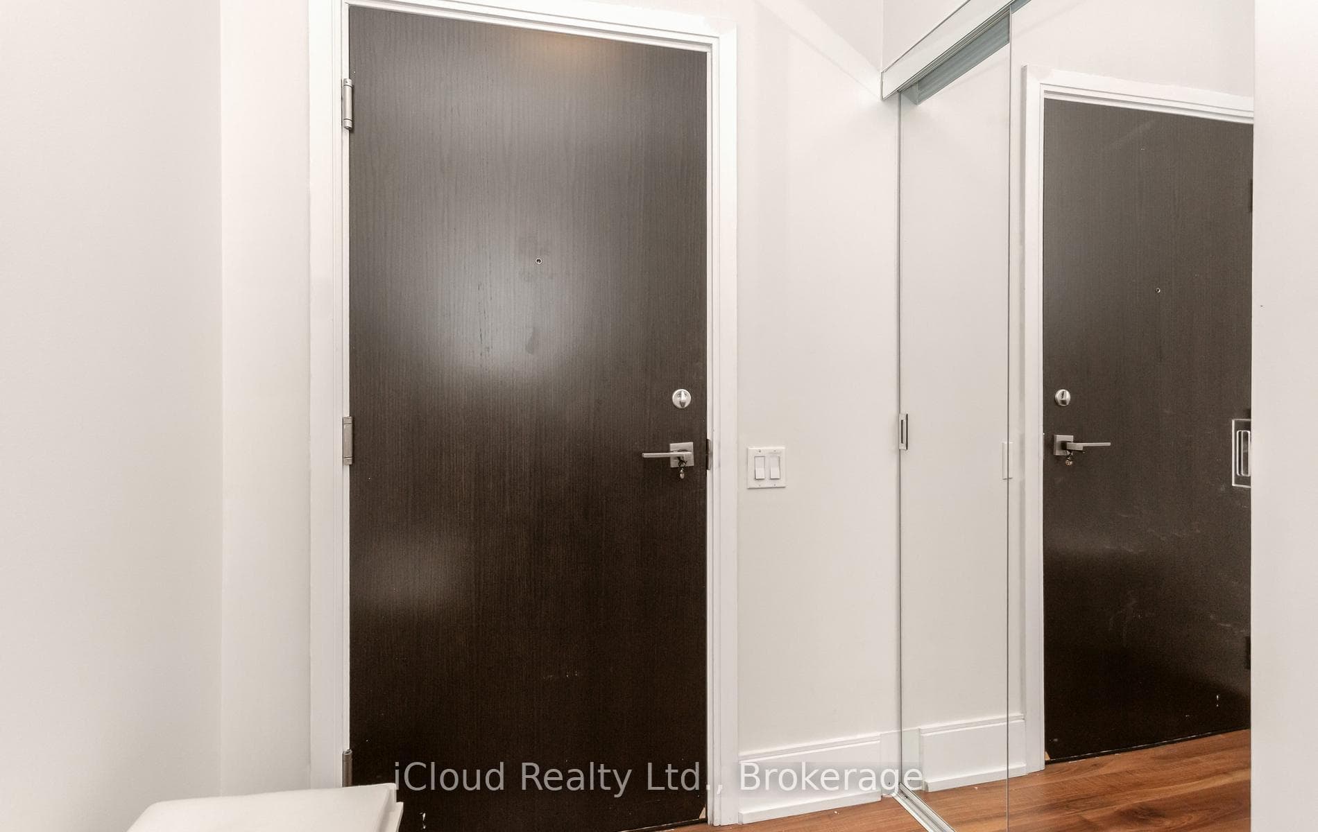15 Viking Lane Unit 2502 photo 13