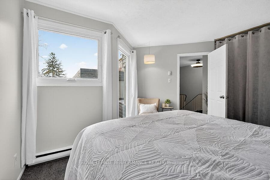 42 Compata Way photo 21