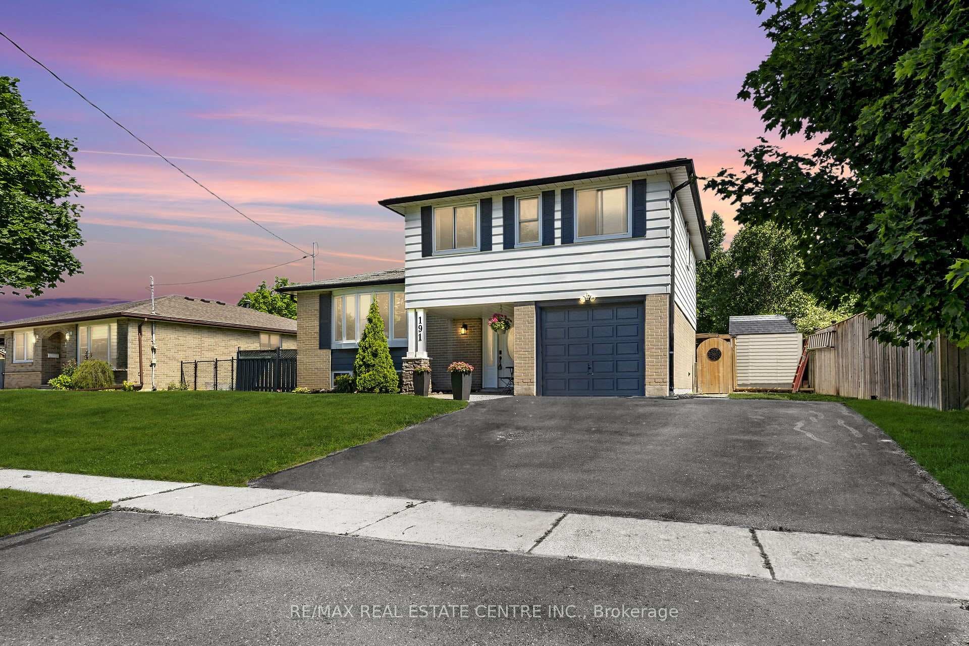 191 DELREX Boulevard photo 1