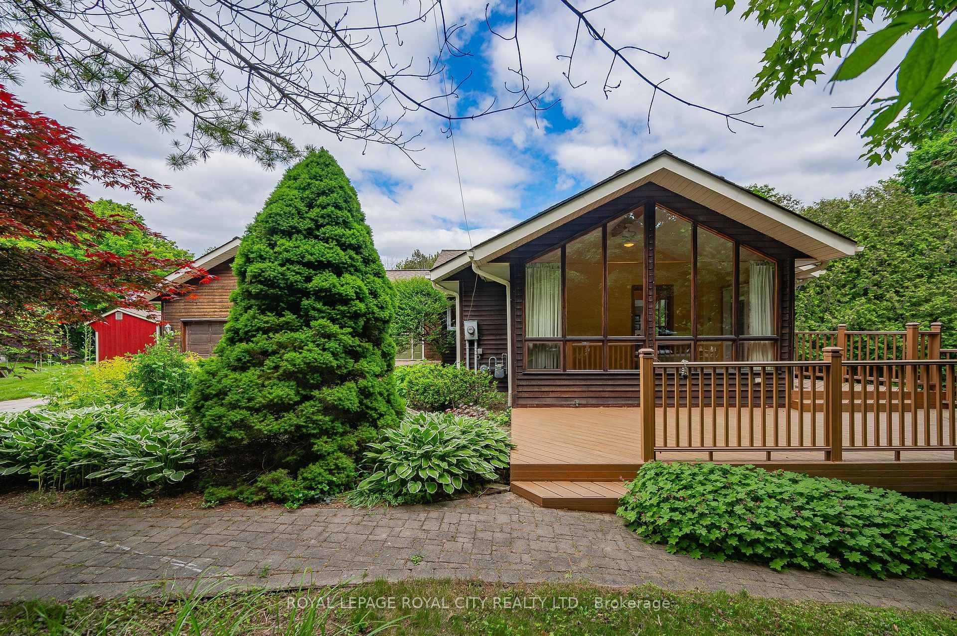 19 Riverview Drive photo 2