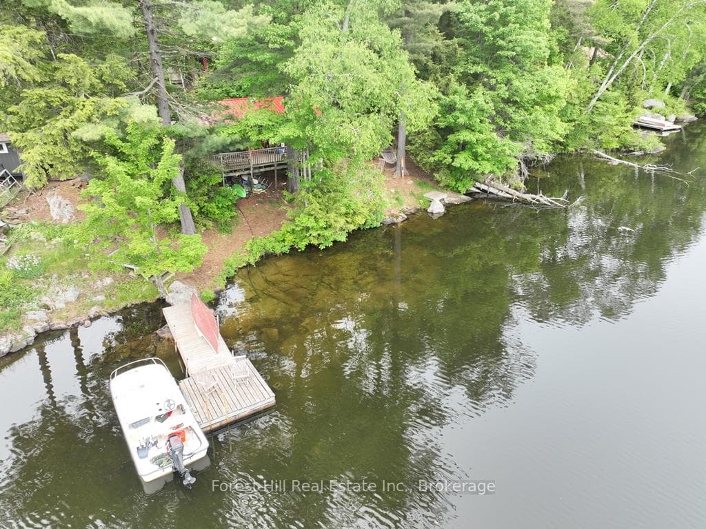 1293 Causeway Drive photo 9