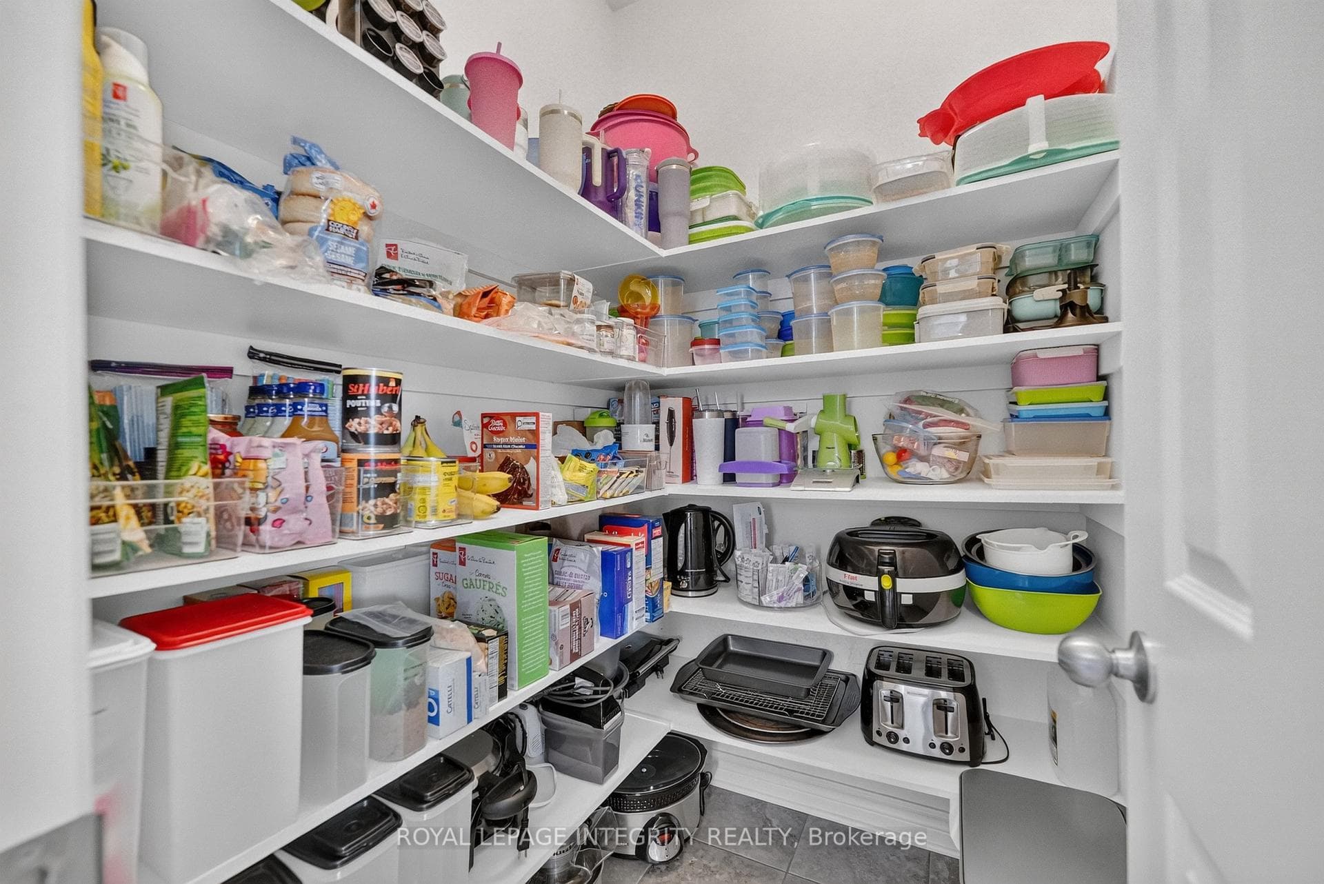 129 Dorina Sarazin Crescent photo 21
