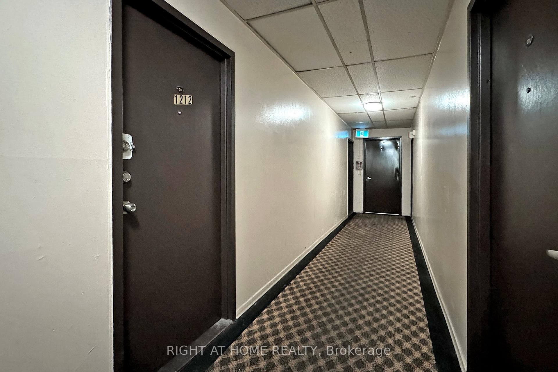 940 Caledonia Road Unit 1212 photo 26