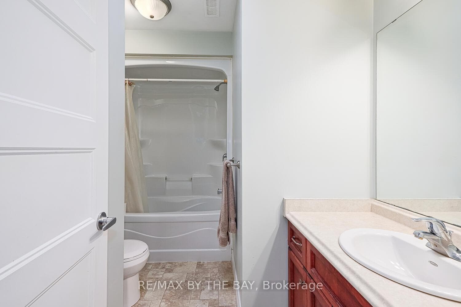 46 Clover Crescent photo 22