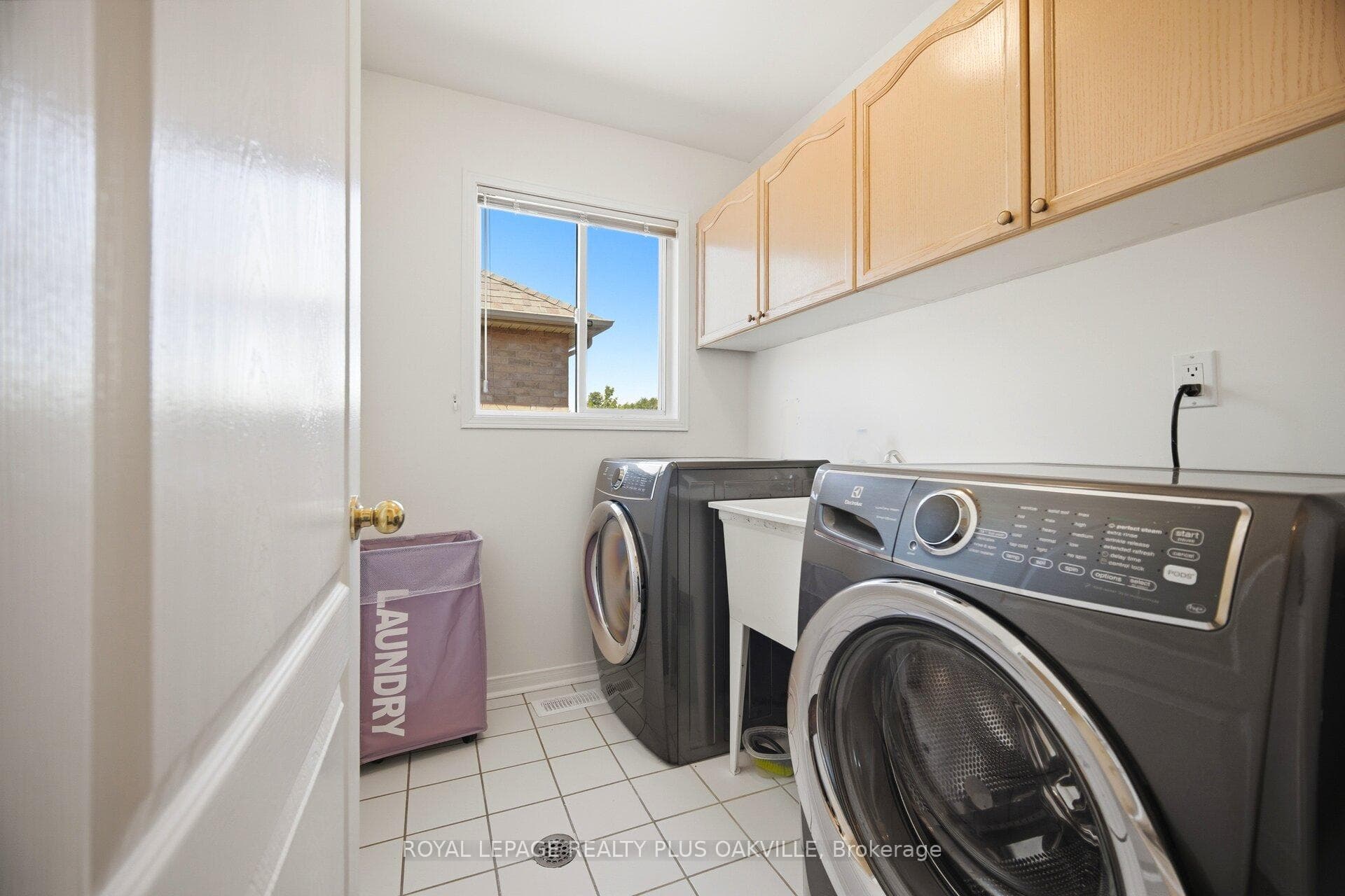 5275 Ruperts Gate Drive photo 33