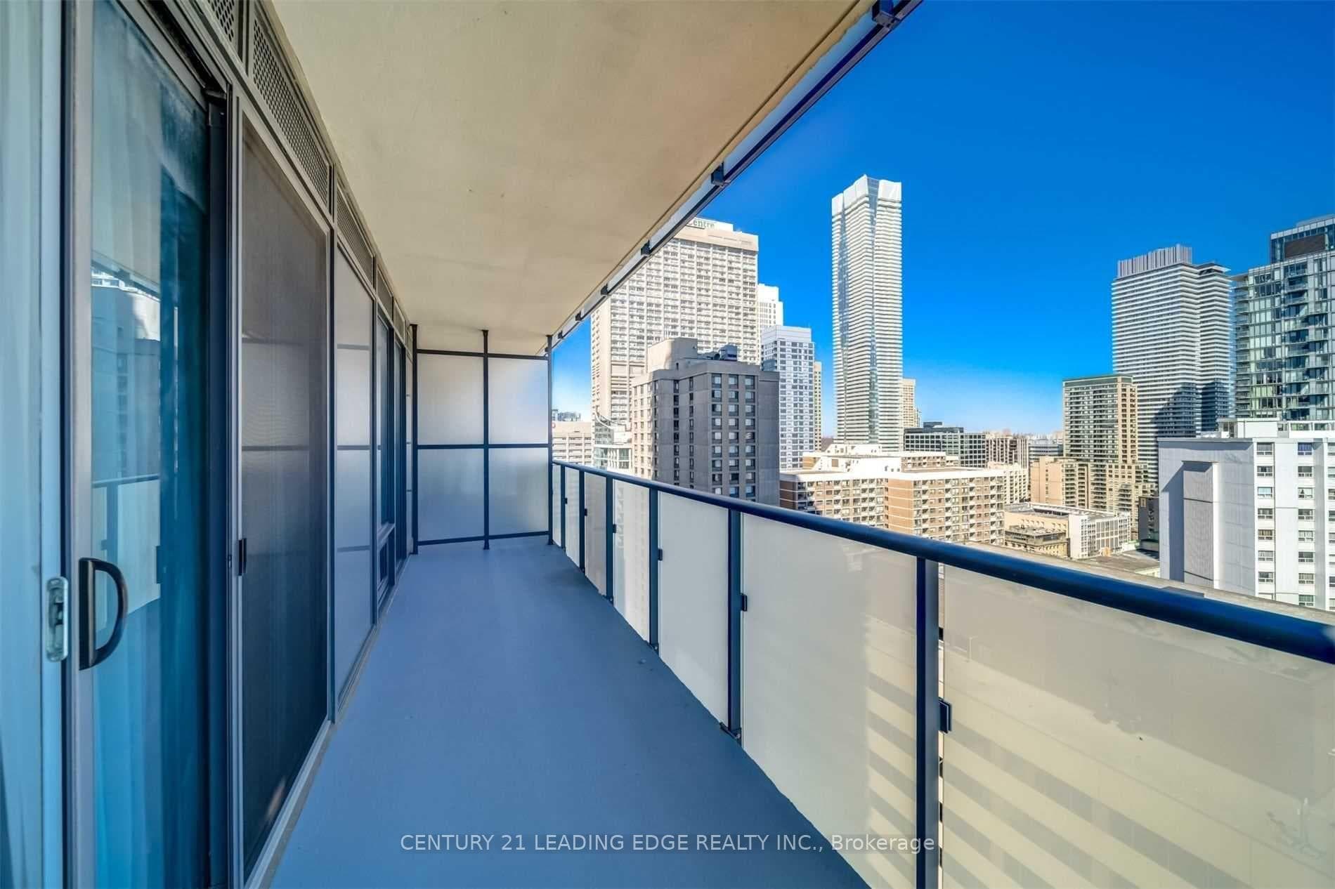 1080 Bay Street Unit 2302 photo 20
