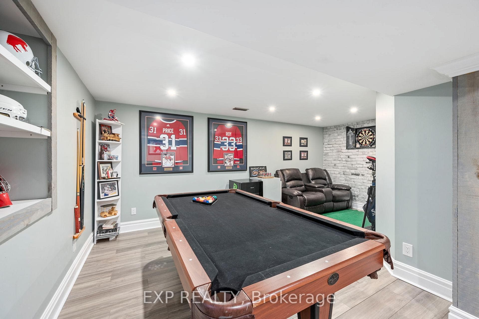 977 Osgoode Drive photo 21
