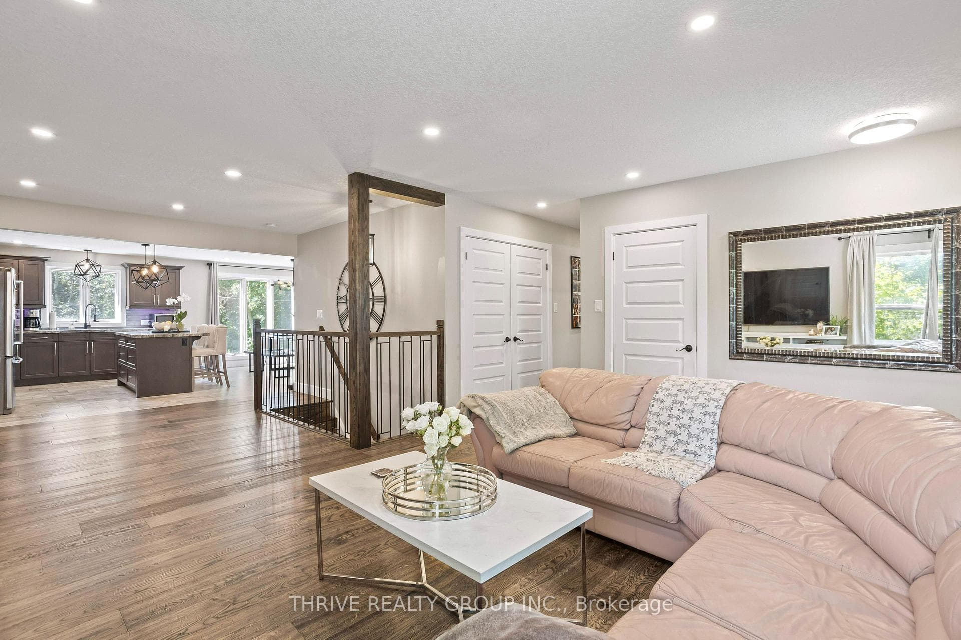 93 Mandeville Road photo 11