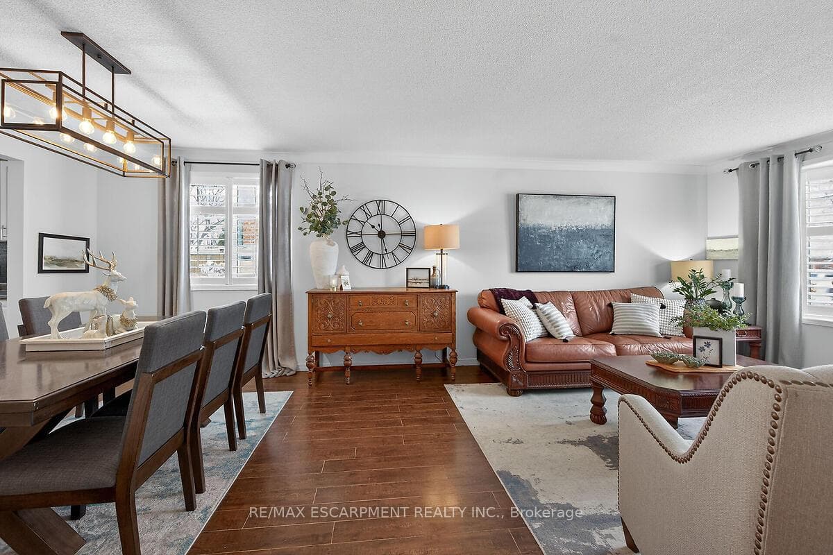 8316 Twenty Road photo 9