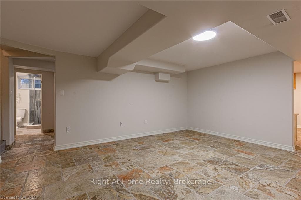 229 SIMON Drive photo 43