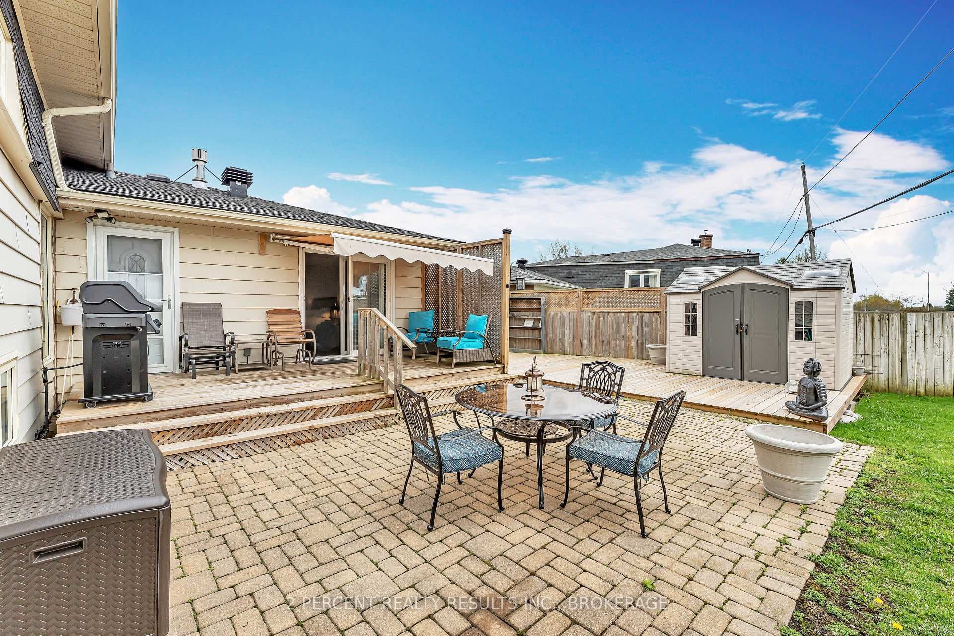 935 Brodie Avenue photo 35