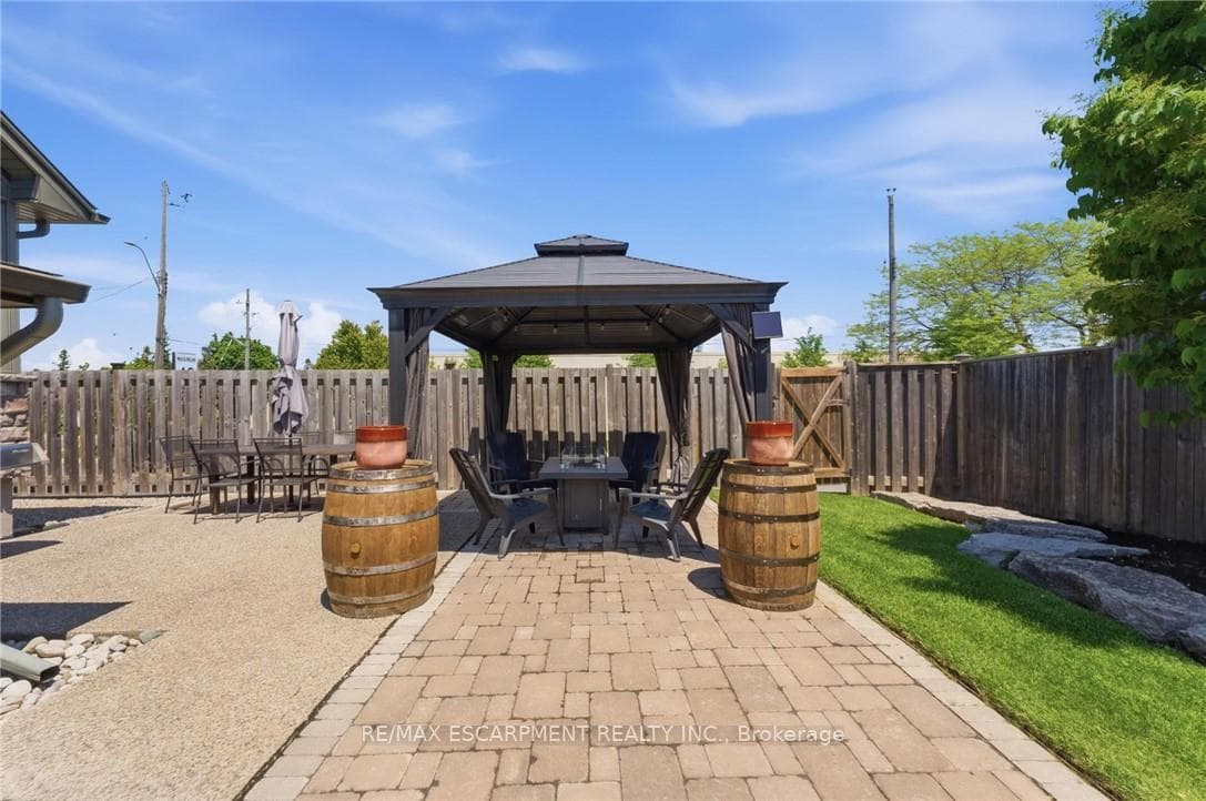 69 Nash Road photo 31