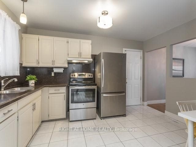 42 Cairnside Crescent photo 7