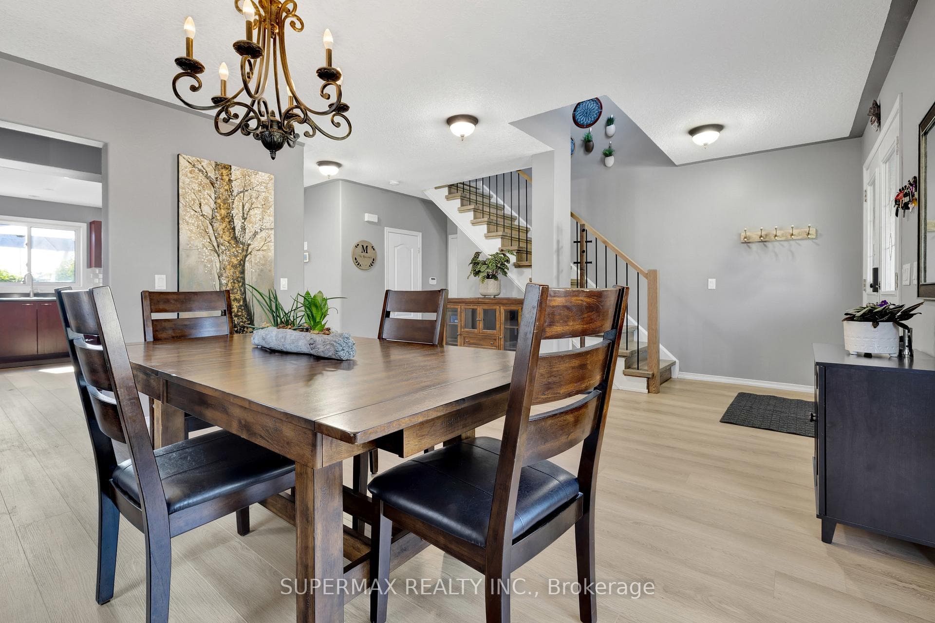 46 SHAW VALLEY Drive photo 11