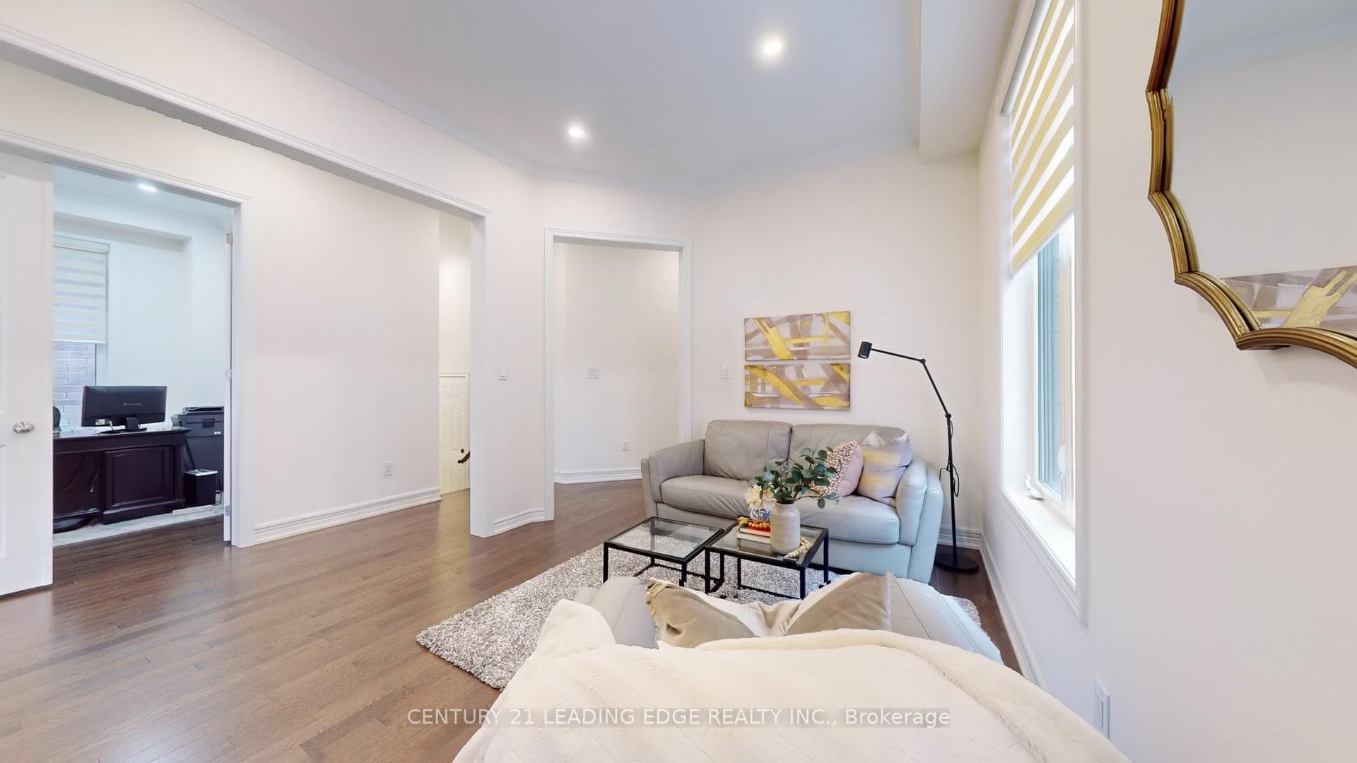 7 SUTTONRAIL Way photo 6