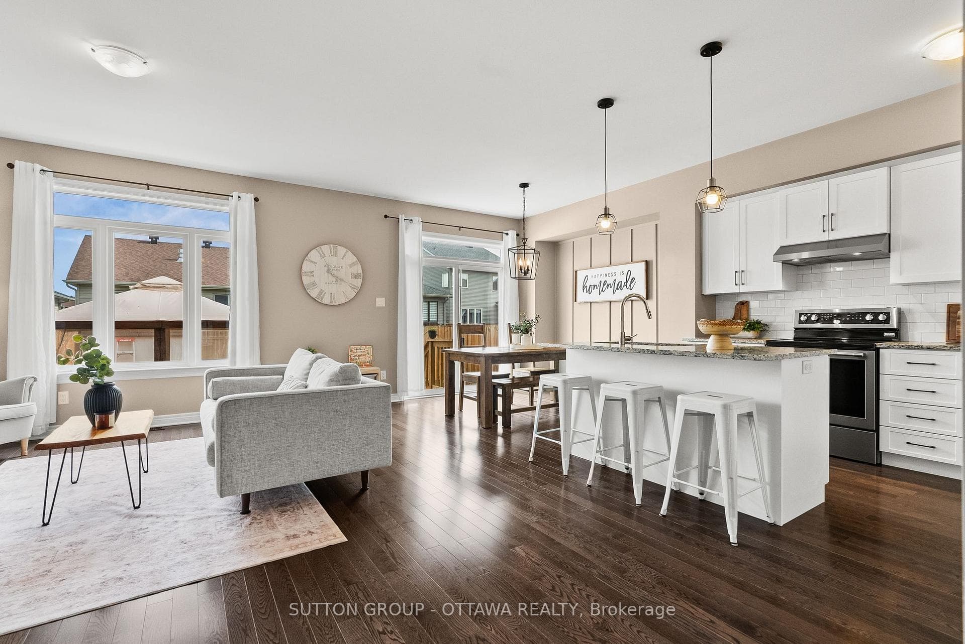 42 Peever Place photo 11