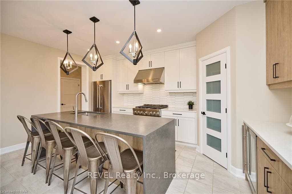264 CLARE Avenue photo 14