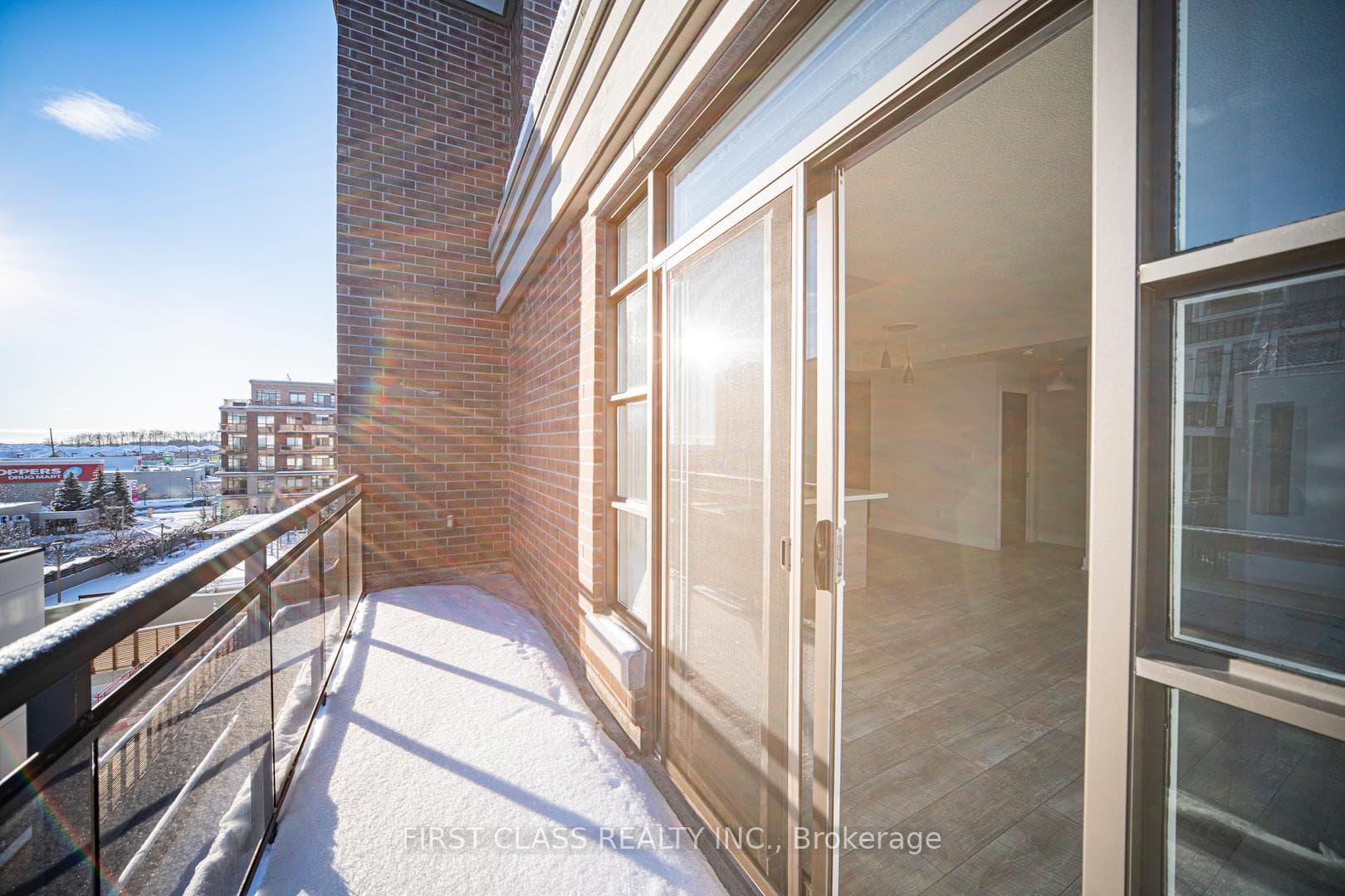 540 Bur Oak Avenue Unit 528 photo 29