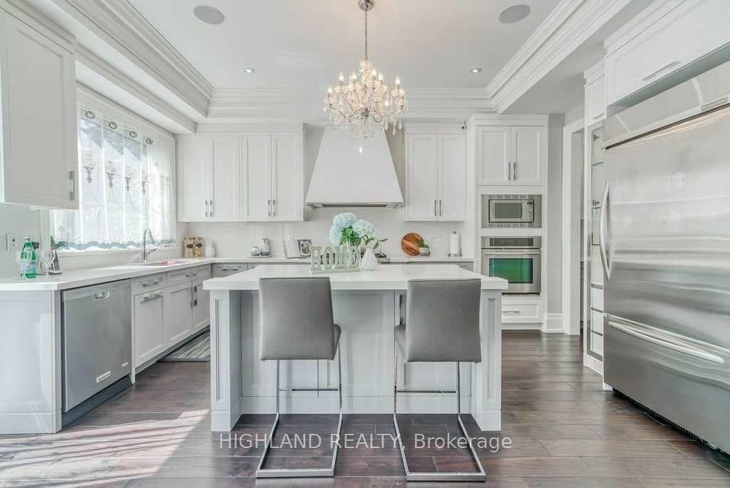 150 Oliver Place photo 8